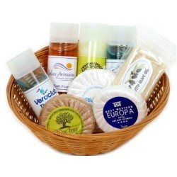 Καλαθάκια (δεν περιλαμβάνονται τα amenities)  Σαπούνια / Σαμπουάν / Αφρόλουτρα